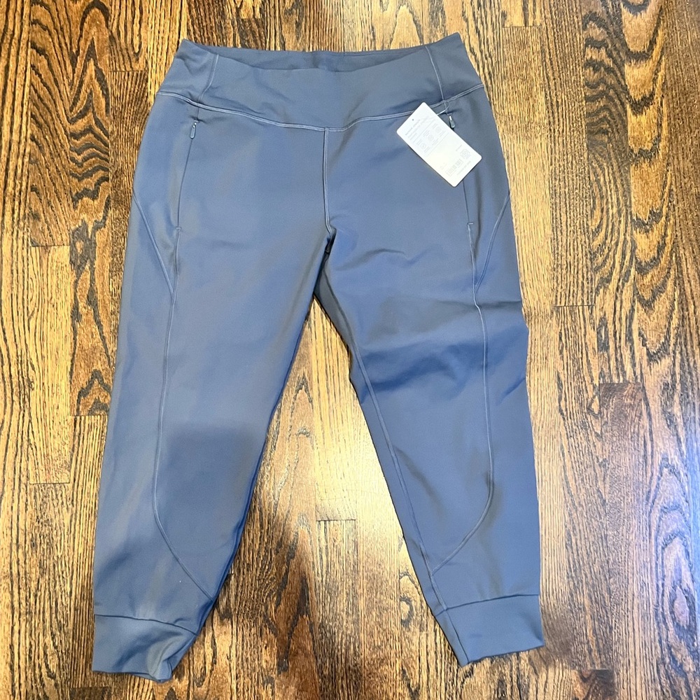 Athleta Rainier Tight - Picture 13 of 14